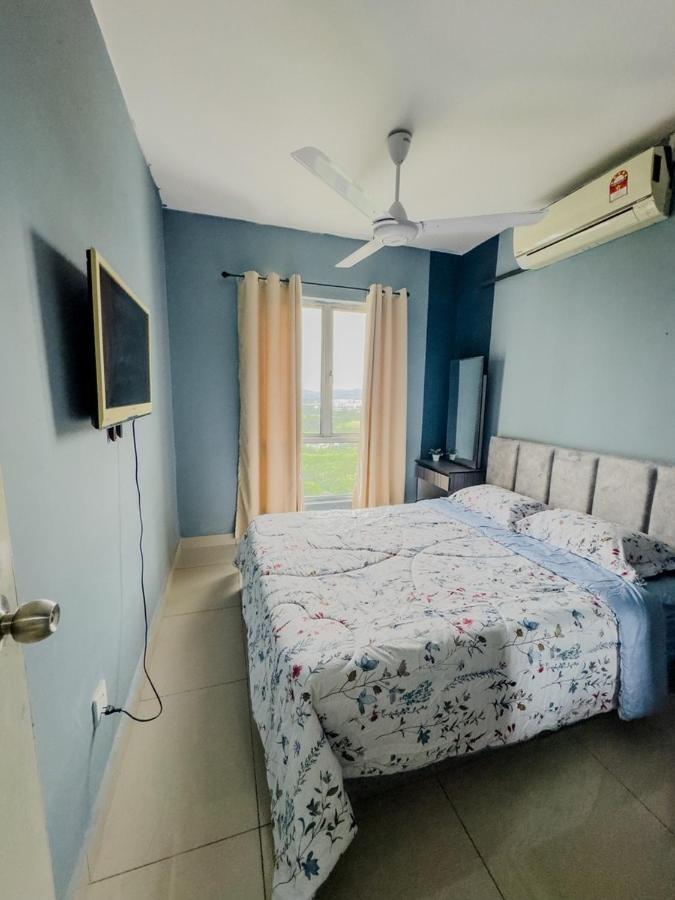 Apartment Puncak Alam Cozy Blue Escape *